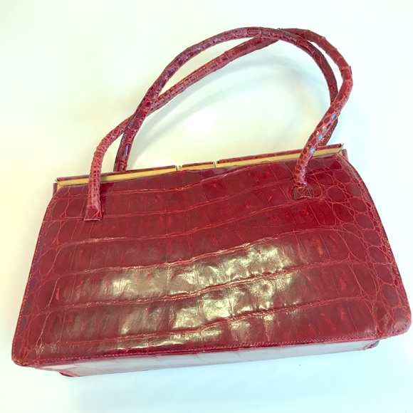 Red leather Clutch - Picture 1 of 5